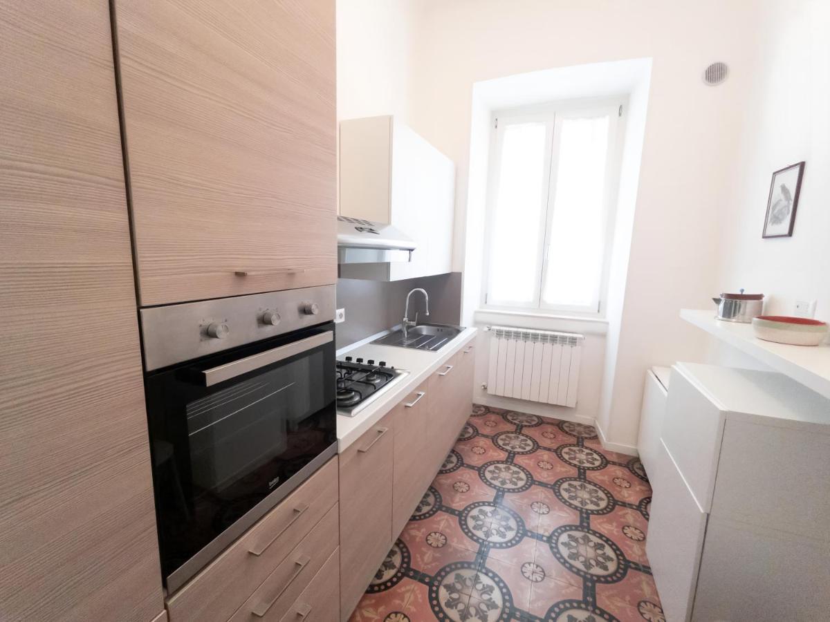 Апартаменты Luxury Bnb Pisacane Бари Экстерьер фото